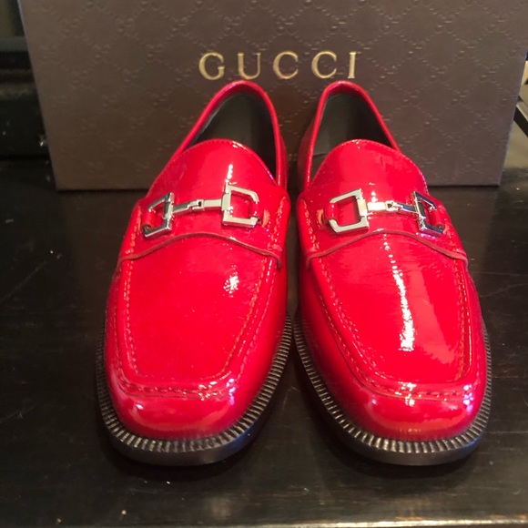 GUCCI LOAFERS NWT red patent leather/silver hardware Size-8 - Picture 4 of 15